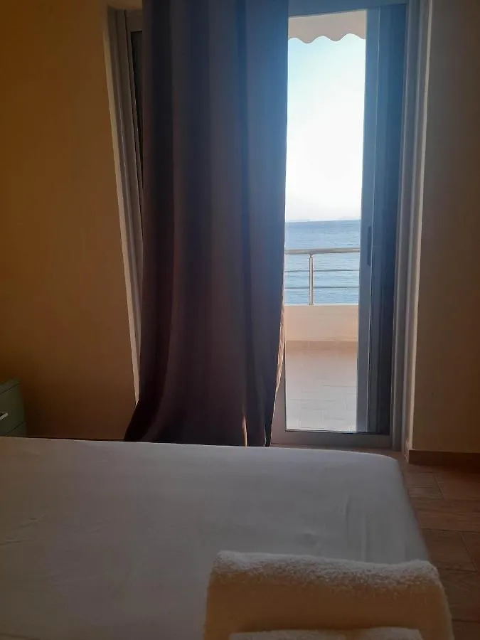 Dhanil Hotel Borsh - Himare